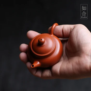 Rankos ir, galiausiai, mini du puodeliai kung fu laiko mažai arbatinukas lygio geras puodą chaozhou zhu purvo iš vandens, plomba